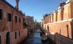 Cultural walking tour in Venice