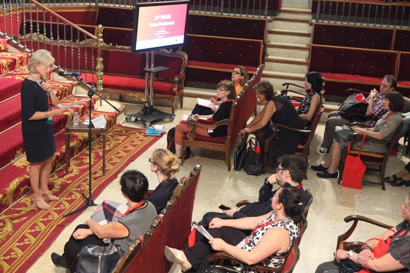 2016 ENCATC Congress - Cultural Management Education in Risk Societies - Towards a Paradigm and Policy Shift?!