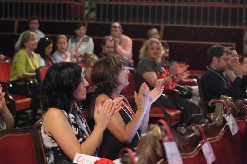 2016 ENCATC Congress - Cultural Management Education in Risk Societies - Towards a Paradigm and Policy Shift?!