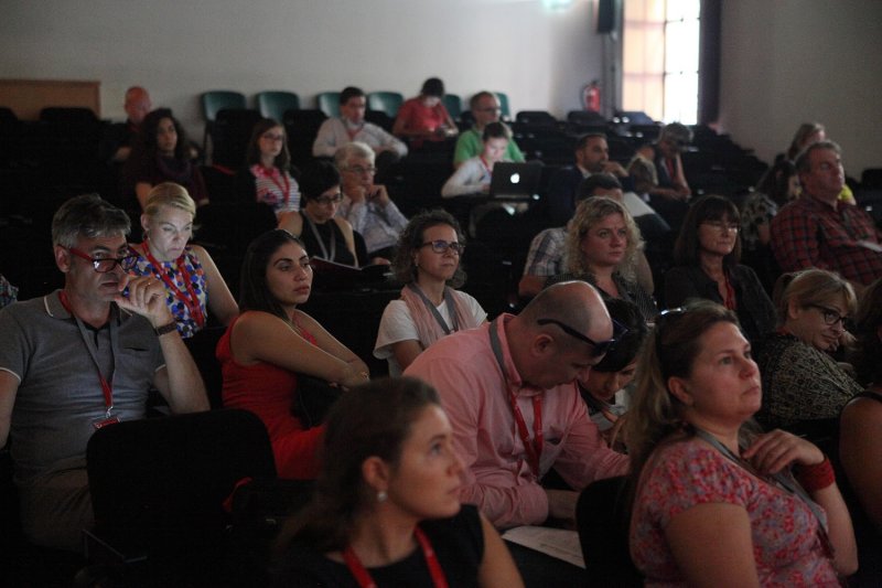 2016 ENCATC Congress - Cultural Management Education in Risk Societies - Towards a Paradigm and Policy Shift?!