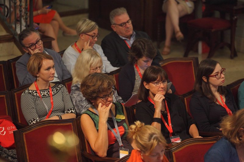 2016 ENCATC Congress - Cultural Management Education in Risk Societies - Towards a Paradigm and Policy Shift?!