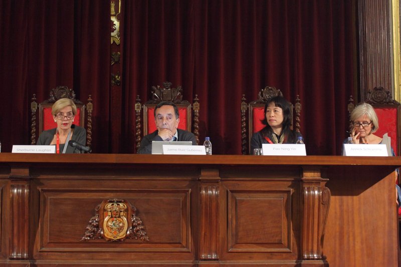2016 ENCATC Congress - Cultural Management Education in Risk Societies - Towards a Paradigm and Policy Shift?!