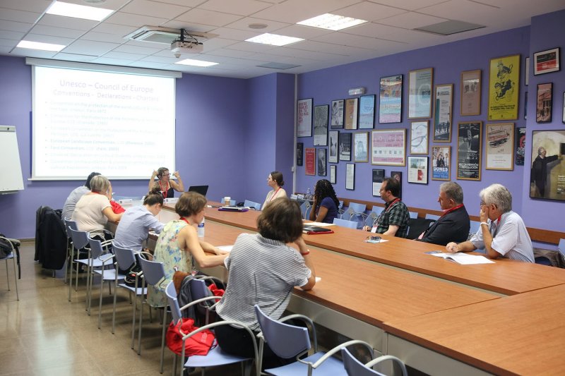 2016 ENCATC Congress - Cultural Management Education in Risk Societies - Towards a Paradigm and Policy Shift?!