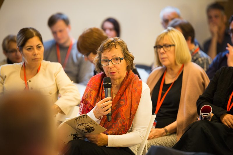 2017 ENCATC Congress - Click, Connect and Collaborate! New directions in sustaining cultural networks
