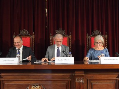 WELCOME AND OFFICIAL OPENING OF THE CONFERENCE